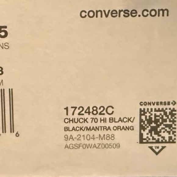 Tune Squad Converse 9.5 and women's 11.5 - Picture 2 of 5